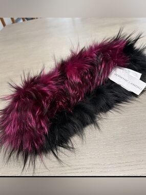 Adrienne Landau Black and Fuchsia Faux Fur Collar Scarf